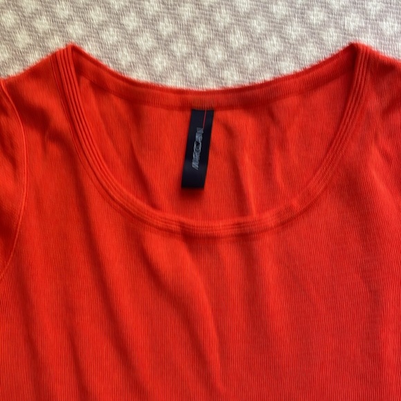 Beautiful orange, Marc Cain sweater. Never worn. Perfect for spring. - Picture 2 of 6